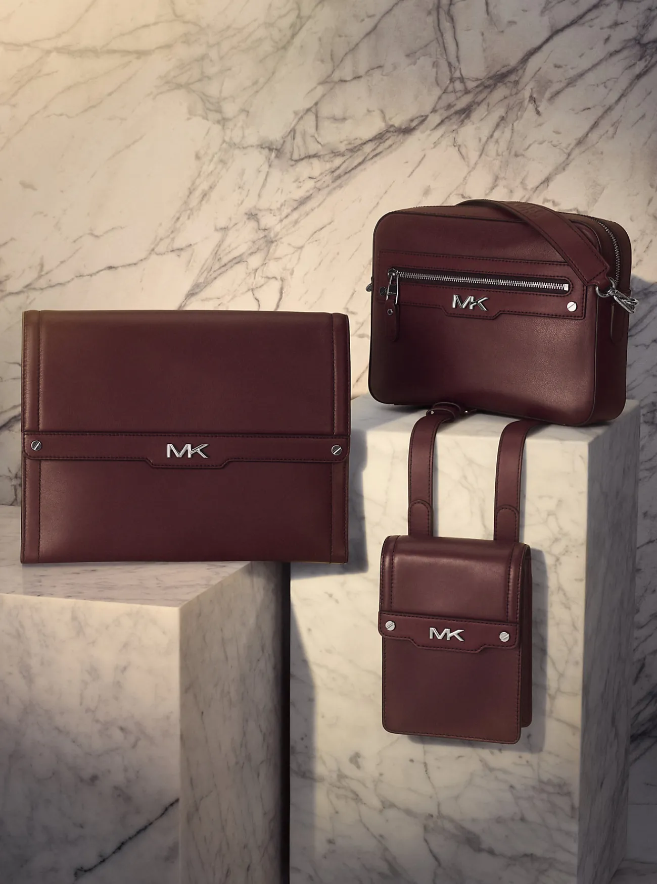 Michael Kors Cameratas Varick van leer New