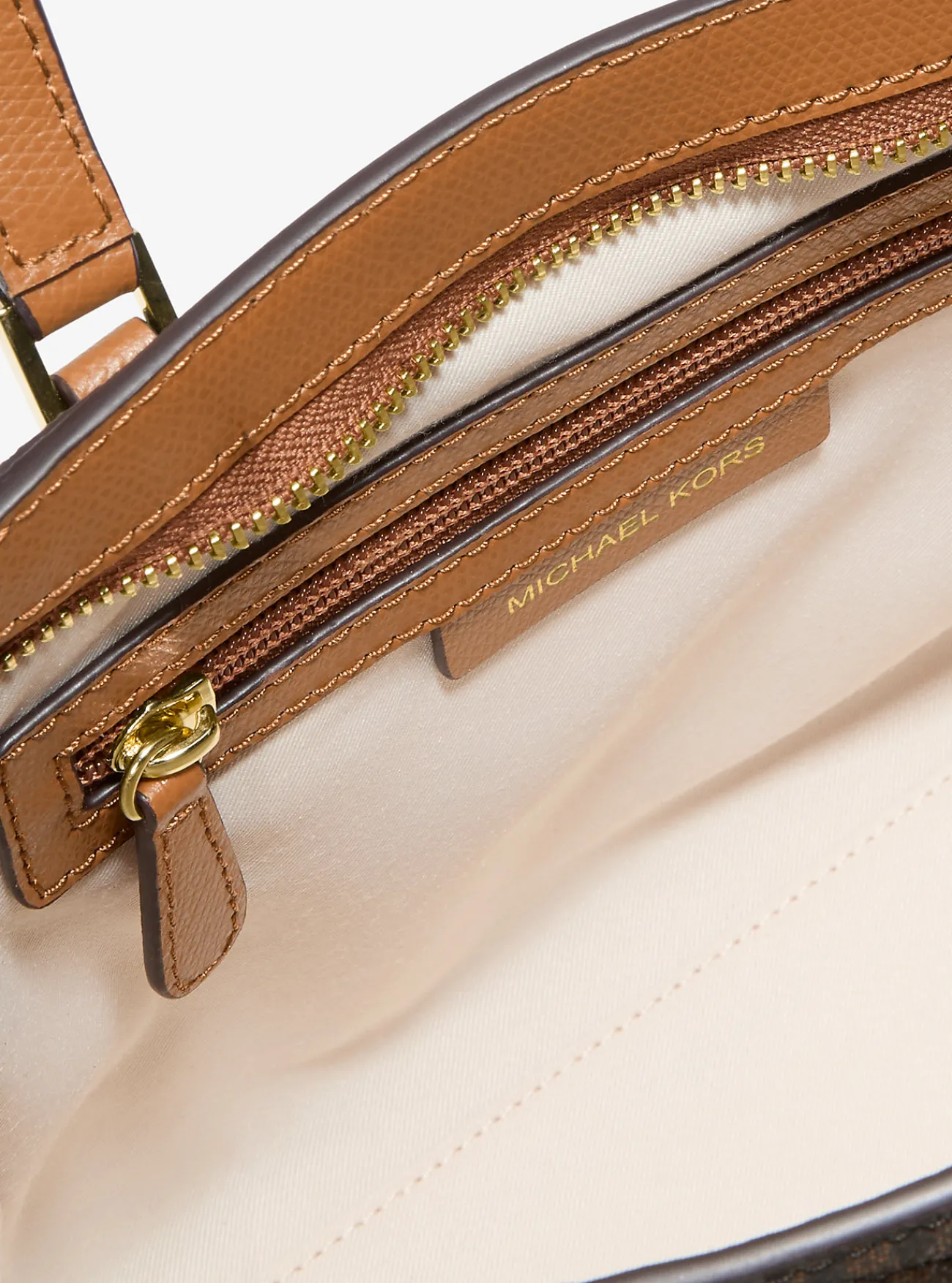 Michael Kors Crossbodytas Taryn van leer met klein kenmerkend logo, aanpasbaar Discount