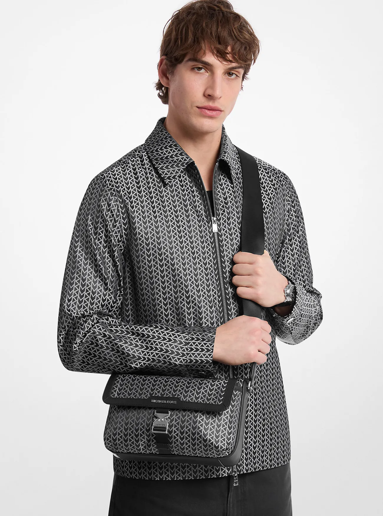 Michael Kors Messengertas Eli van MK2000-jacquard met logo ZWART Best