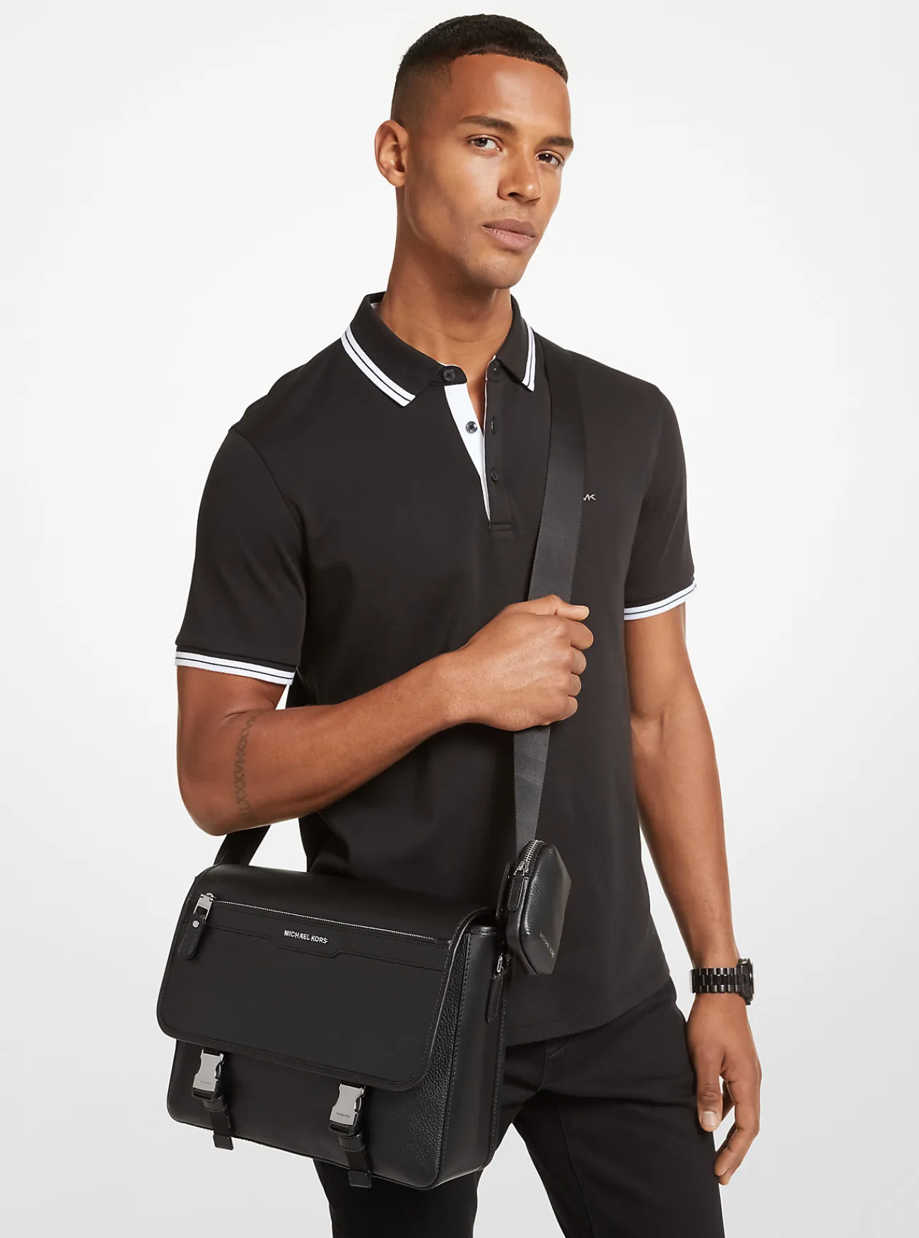 Michael Kors Messengertas Hudson van getrommeld leer met tasje ZWART Sale