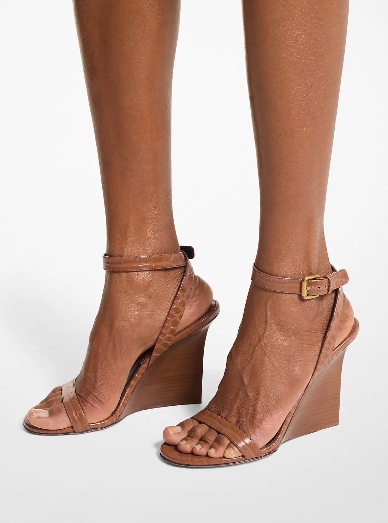 Michael Kors Sandaal Claudia van leer met krokodillenprint in reliëf en sleehak ZADEL Discount