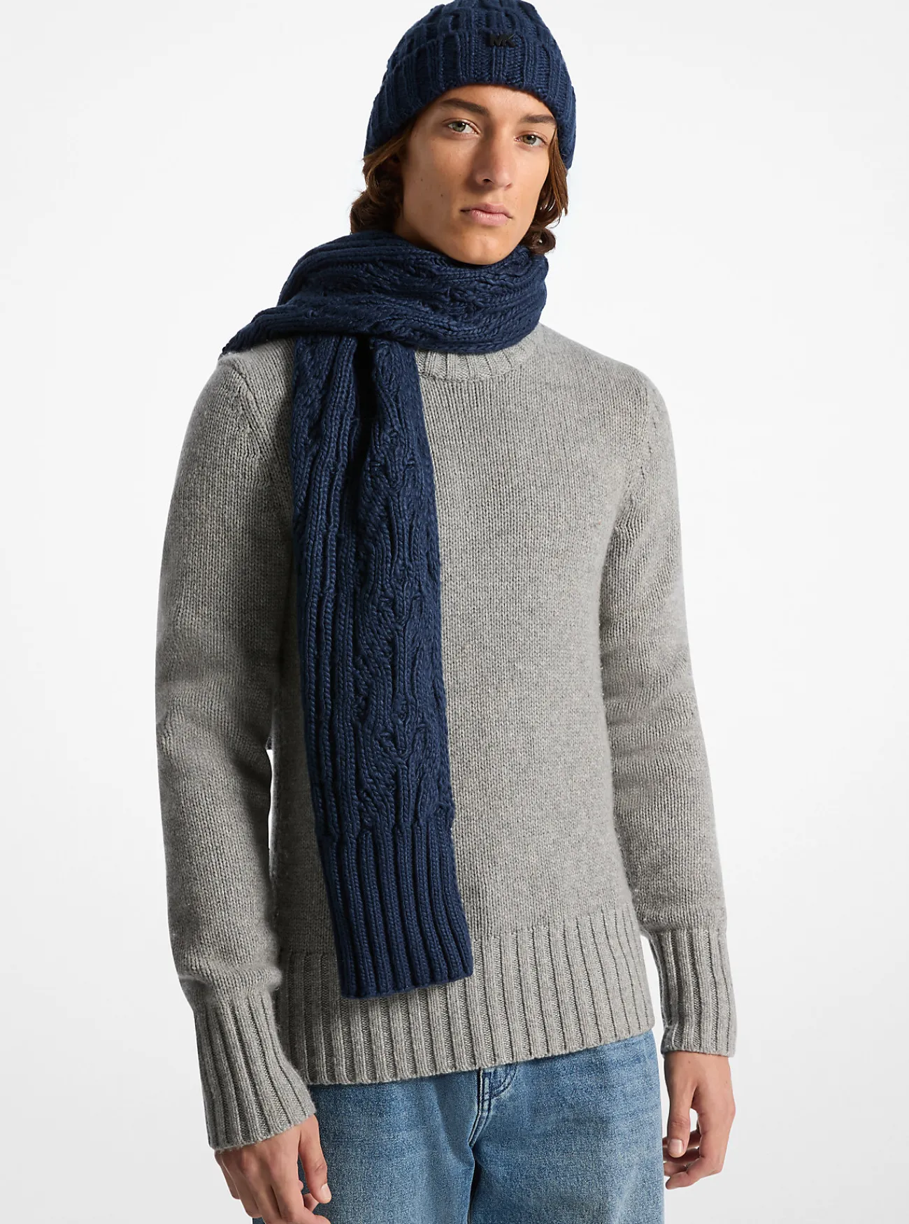Michael Kors Set van beanie en sjaal in kabelbreisel MIDDERNACHTSBLAUW Clearance